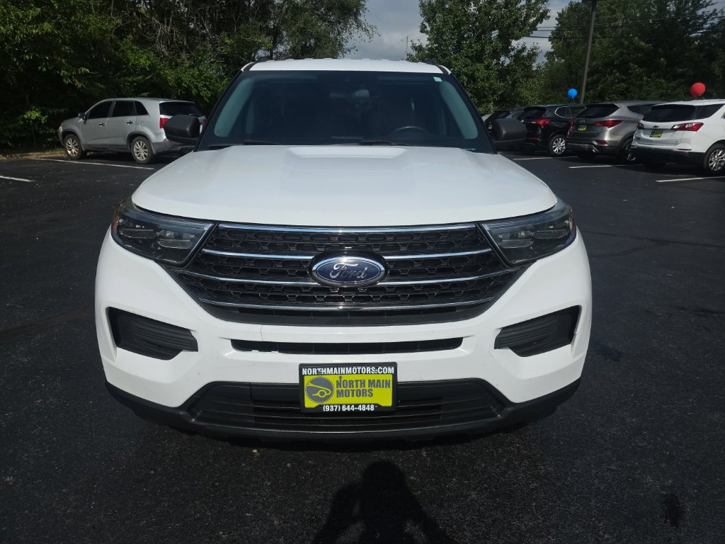 Used 2021 Ford Explorer XLT w/ Class III Trailer Tow Package AWD/4WD image 2