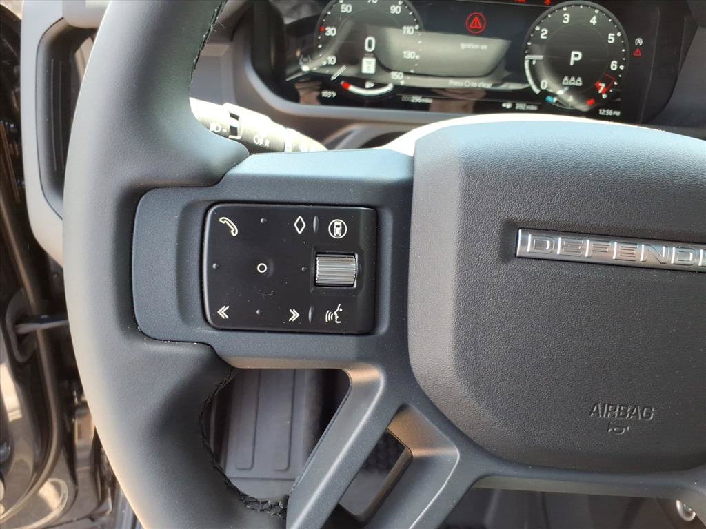 Used 2026 Land Rover Defender 110 S AWD/4WD image 16