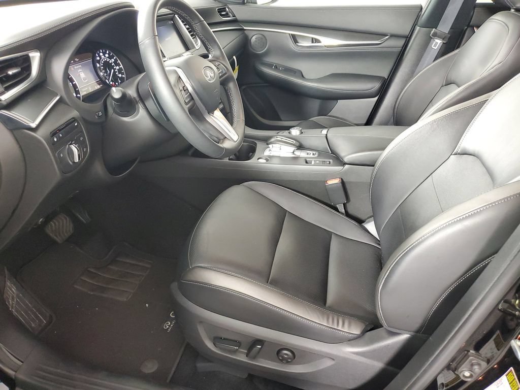 Used 2025 INFINITI QX55 Luxe w/ Cargo Package AWD/4WD image 11