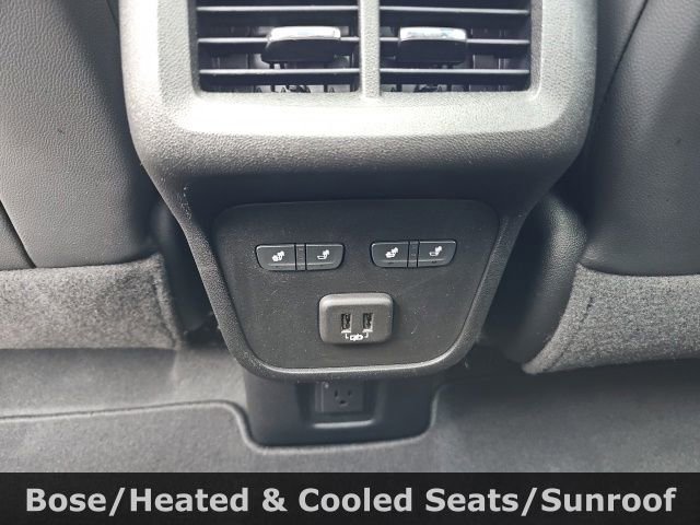 Used 2022 Chevrolet Equinox Premier image 31