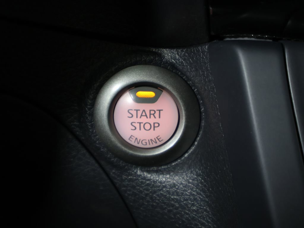 Used 2019 Nissan Sentra SV image 34