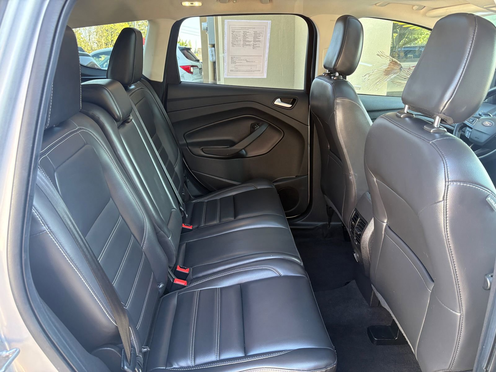 Used 2019 Ford Escape SEL AWD/4WD image 18