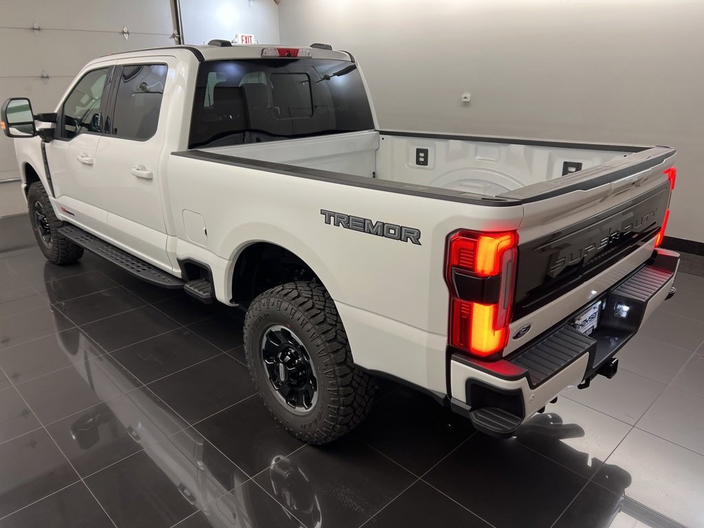 New 2026 Ford F250 Platinum image 4