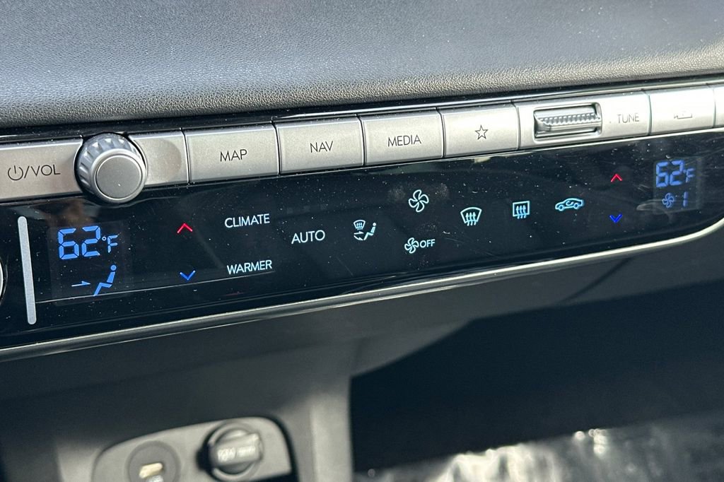 Used 2023 Hyundai Ioniq 5 Limited image 24