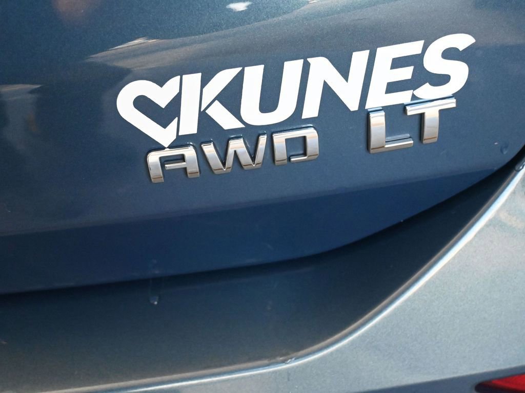 Used 2024 Chevrolet Equinox LT image 20