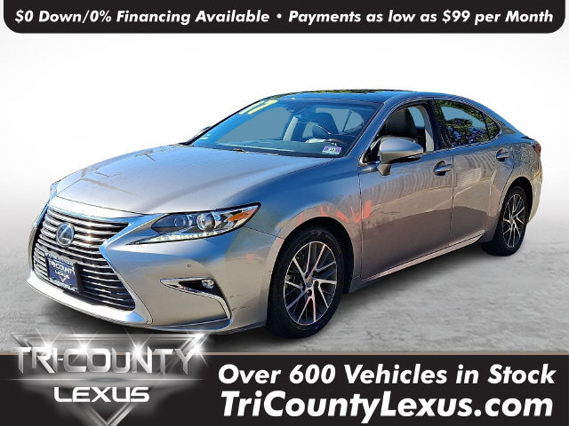Used 2017 Lexus ES 350 w/ Luxury Package FWD image 3