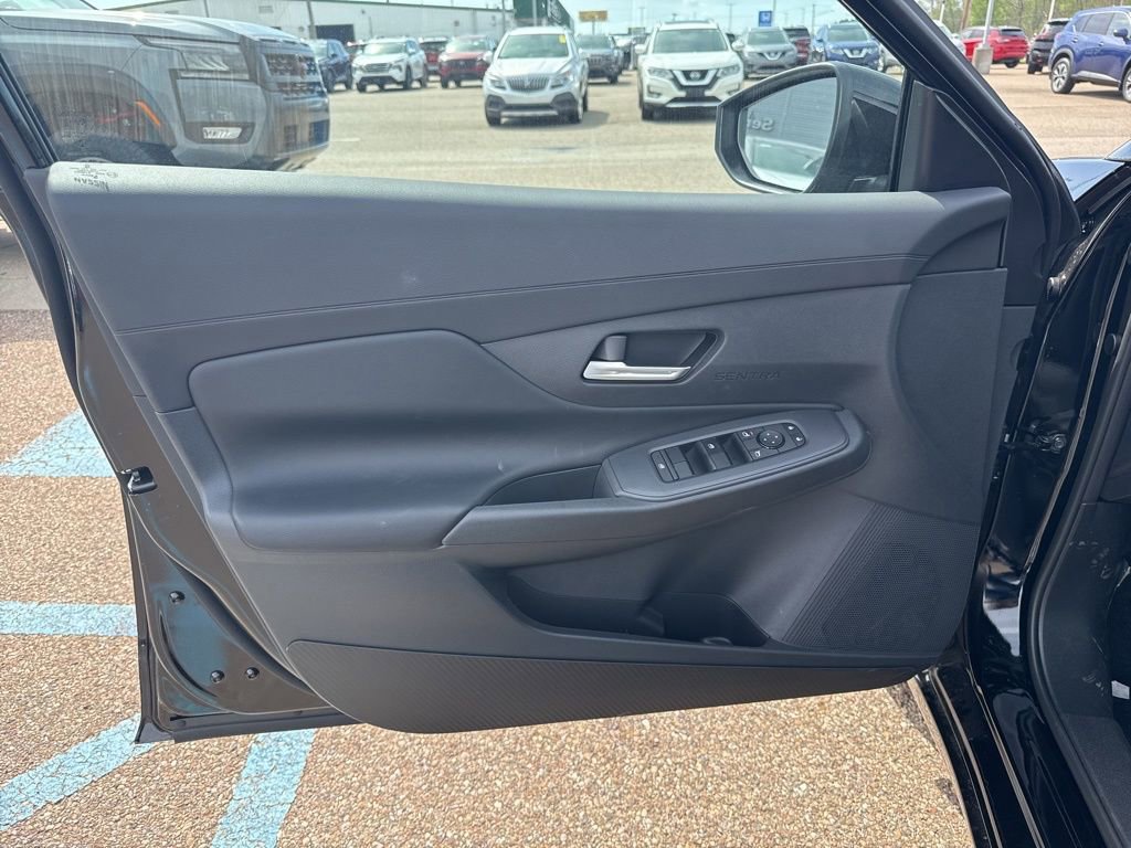 New 2026 Nissan Sentra SV FWD image 10