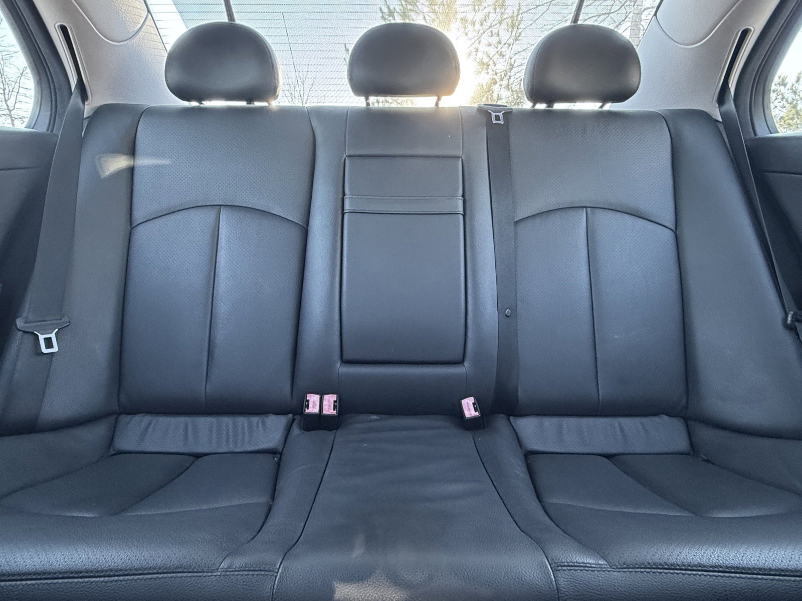 Used 2009 Mercedes-Benz E 350 Sedan image 39