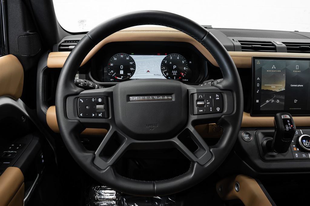Used 2025 Land Rover Defender 110 S AWD/4WD image 25