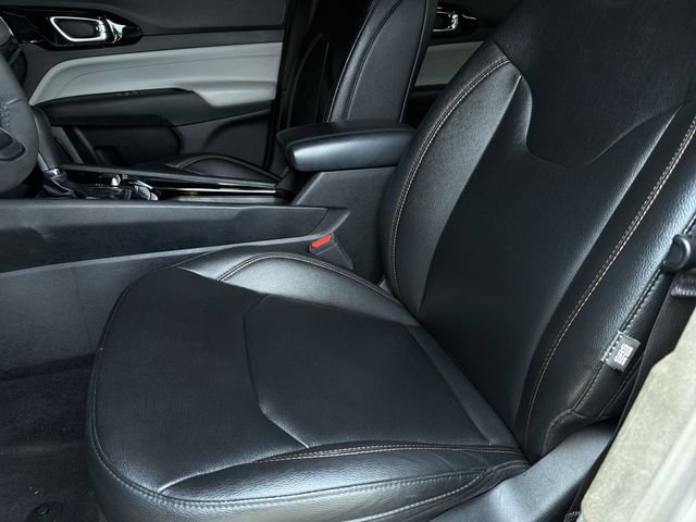 Used 2024 Jeep Compass Limited AWD/4WD image 21