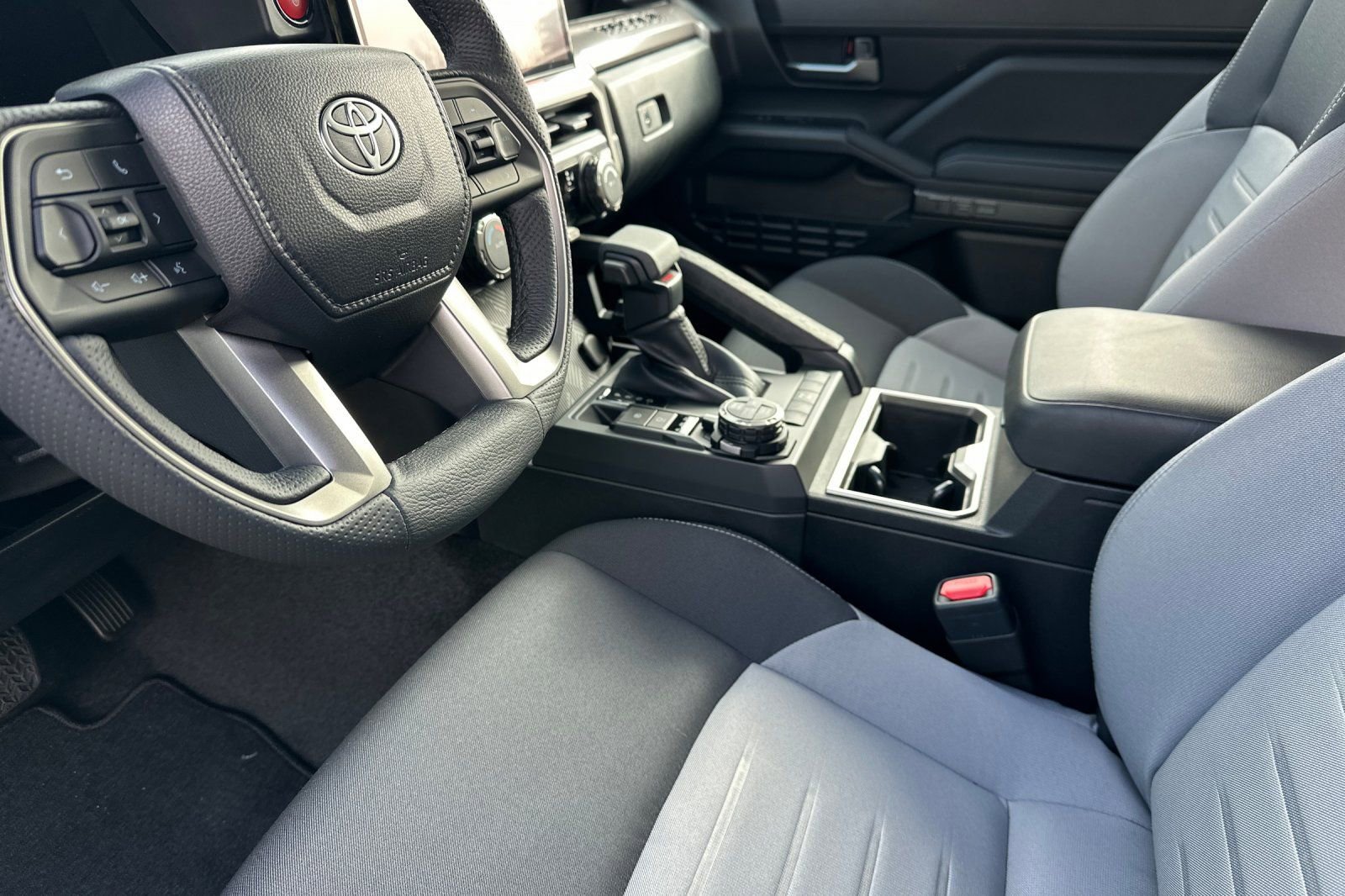 New 2025 Toyota Tacoma TRD Off-Road image 10