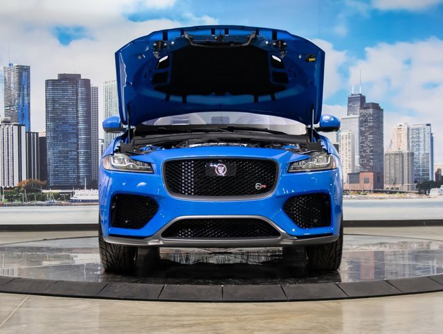 Used 2020 Jaguar F-PACE SVR image 4