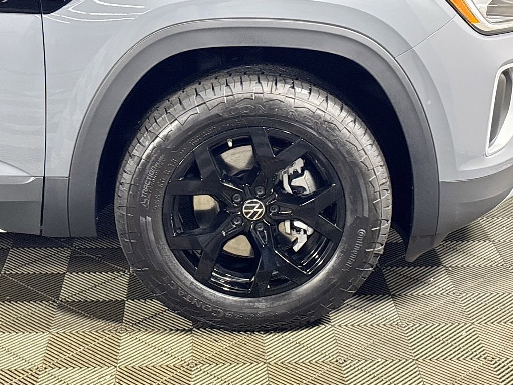 New 2026 Volkswagen Atlas Peak Edition image 23