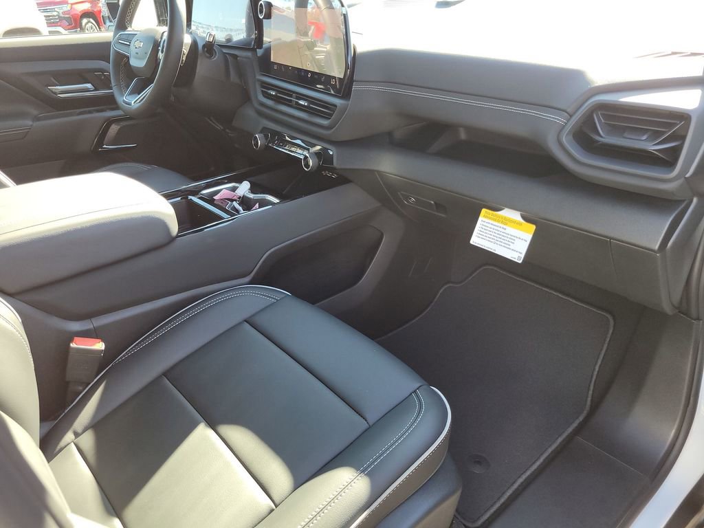 New 2026 Chevrolet Silverado EV LT image 28