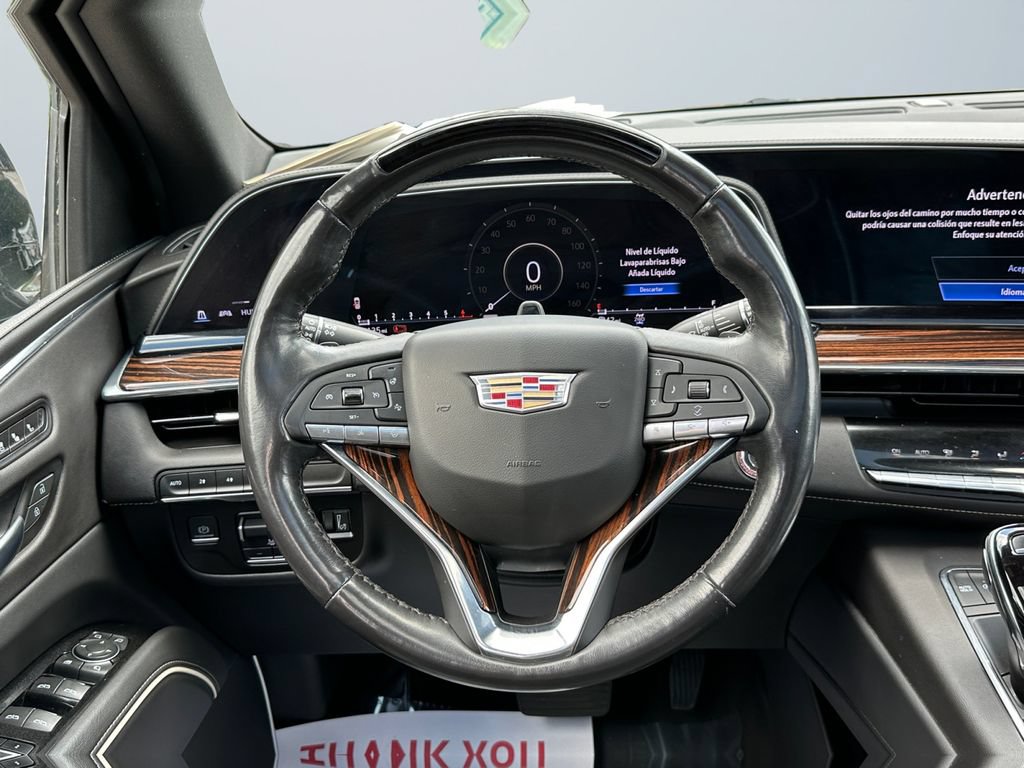 Used 2022 Cadillac Escalade Premium Luxury AWD/4WD image 12