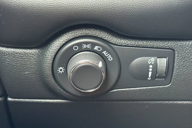 Used 2023 Dodge Durango R/T image 34