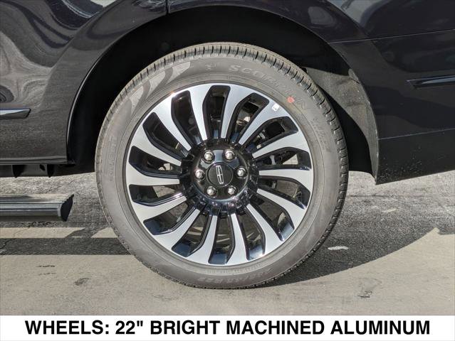 Used 2024 Lincoln Navigator Reserve AWD/4WD image 9
