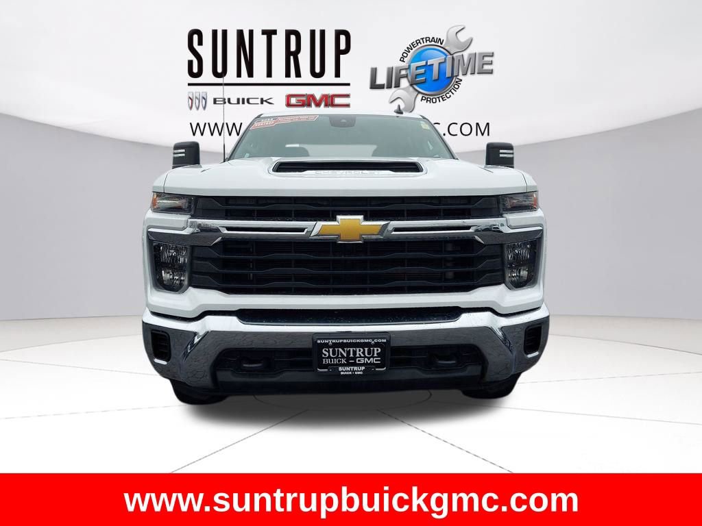Used 2024 Chevrolet Silverado 2500 LT image 14