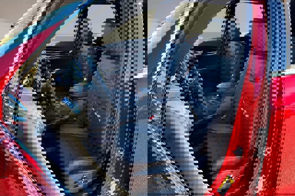 New 2026 Cadillac XT5 Premium Luxury w/ Driver Assist Package image 9