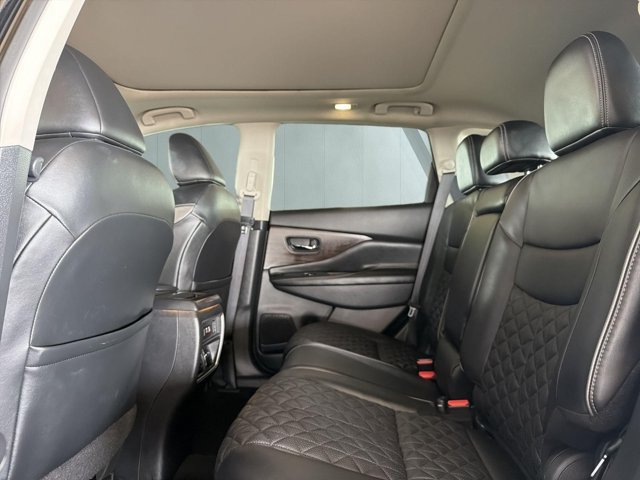 Used 2020 Nissan Murano Platinum w/ Cargo Package FWD image 11
