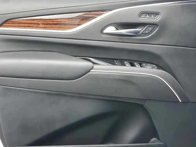 Certified 2021 Cadillac Escalade ESV Luxury AWD/4WD image 14