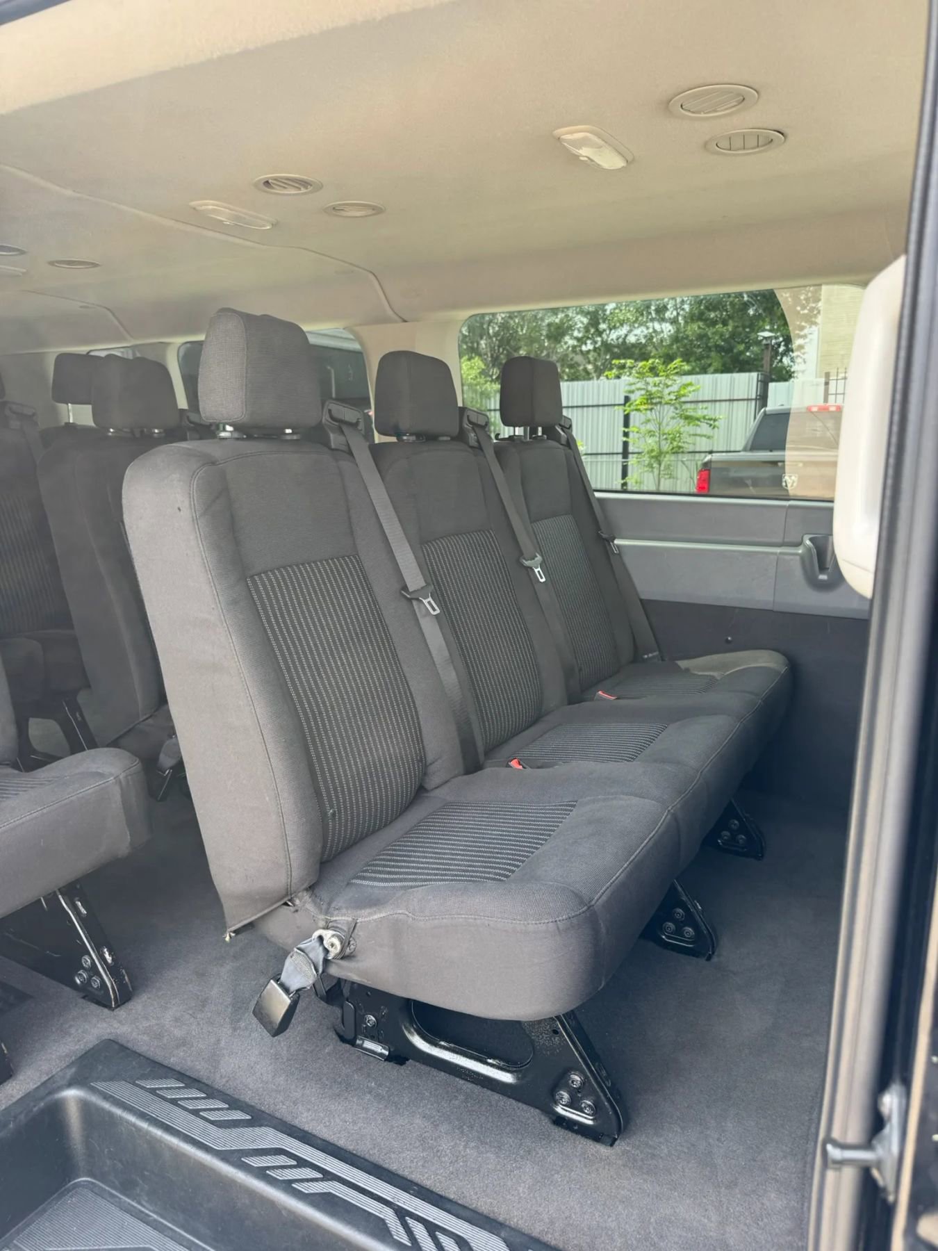 Used 2018 Ford Transit 350 XL RWD image 30