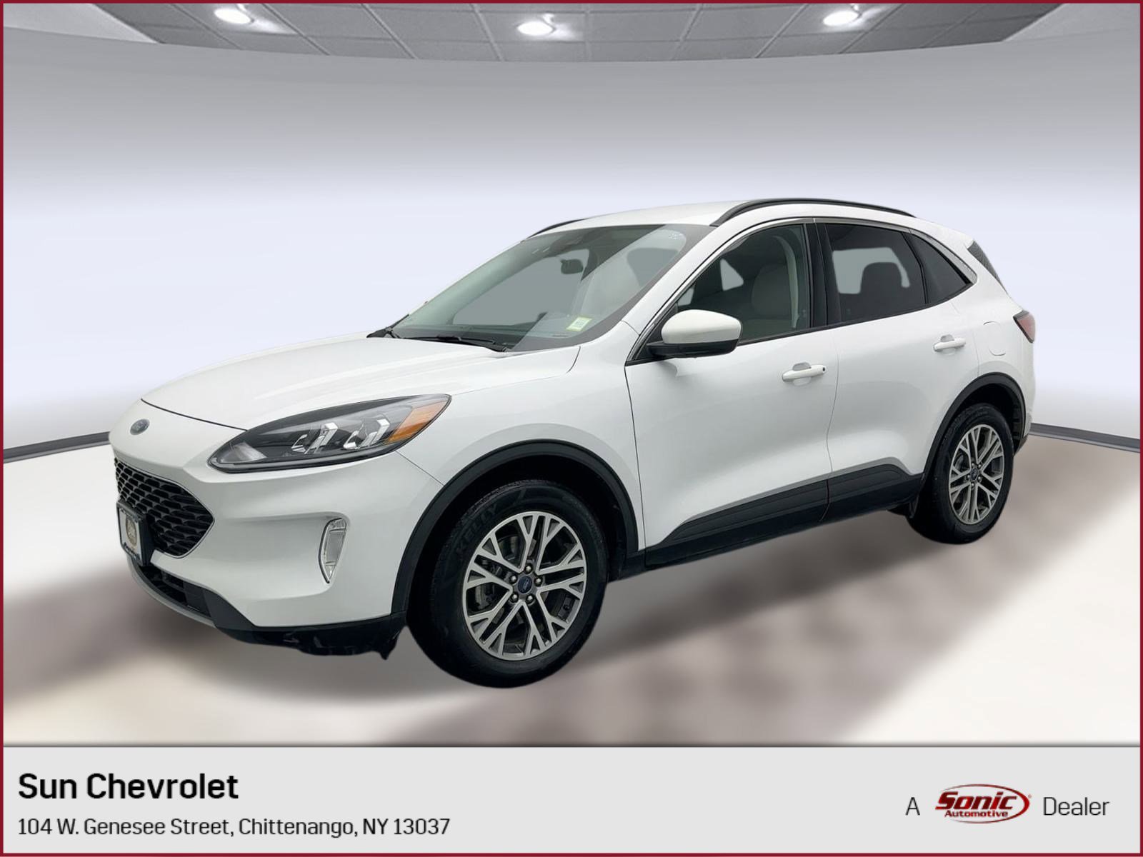 Used 2021 Ford Escape SEL w/ Technology Package image 1