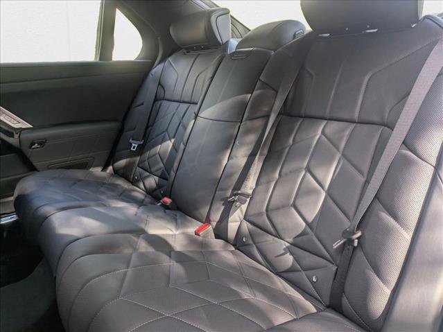 New 2026 BMW i7 M70 w/ Executive Package image 17