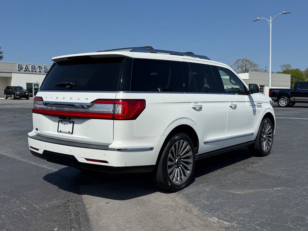 Used 2020 Lincoln Navigator Reserve w/ Equipment Group 208A Reserve image 4