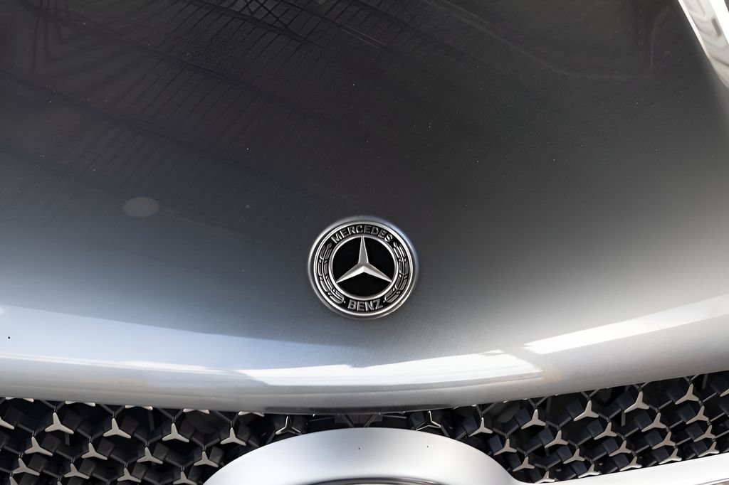 Used 2024 Mercedes-Benz GLE 350 4MATIC image 15
