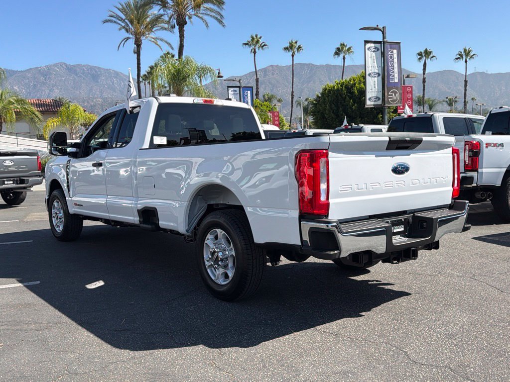 New 2026 Ford F350 XLT RWD image 8