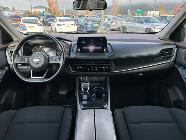 Used 2023 Nissan Rogue S image 14