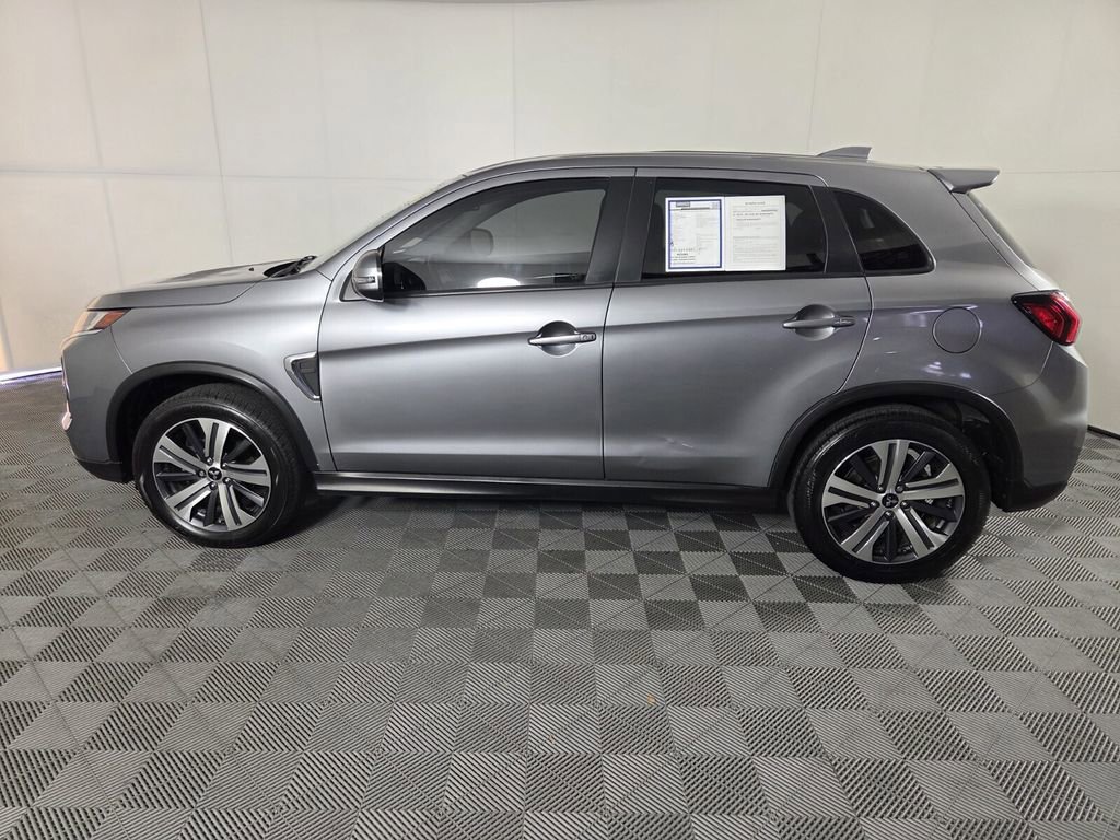 Used 2022 Mitsubishi Outlander Sport SE image 9