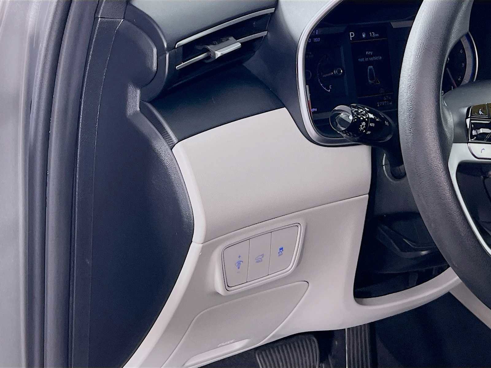 Certified 2023 Hyundai Tucson SEL AWD/4WD image 10