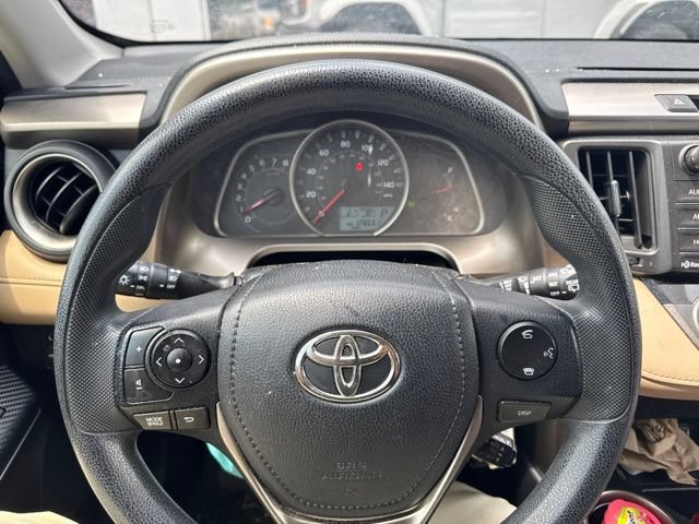 Used 2014 Toyota RAV4 XLE AWD/4WD image 11
