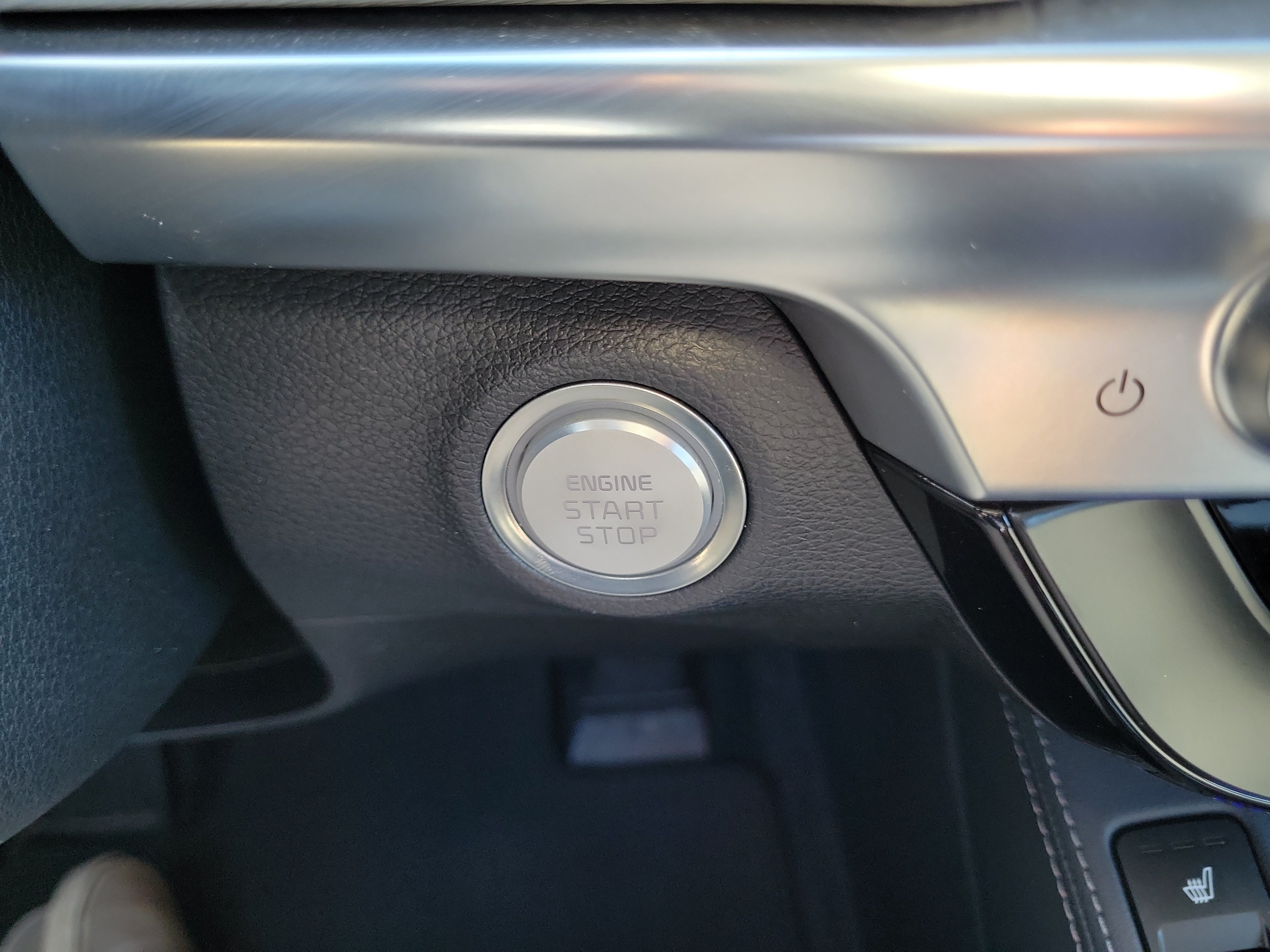Certified 2022 Kia Telluride EX FWD image 33
