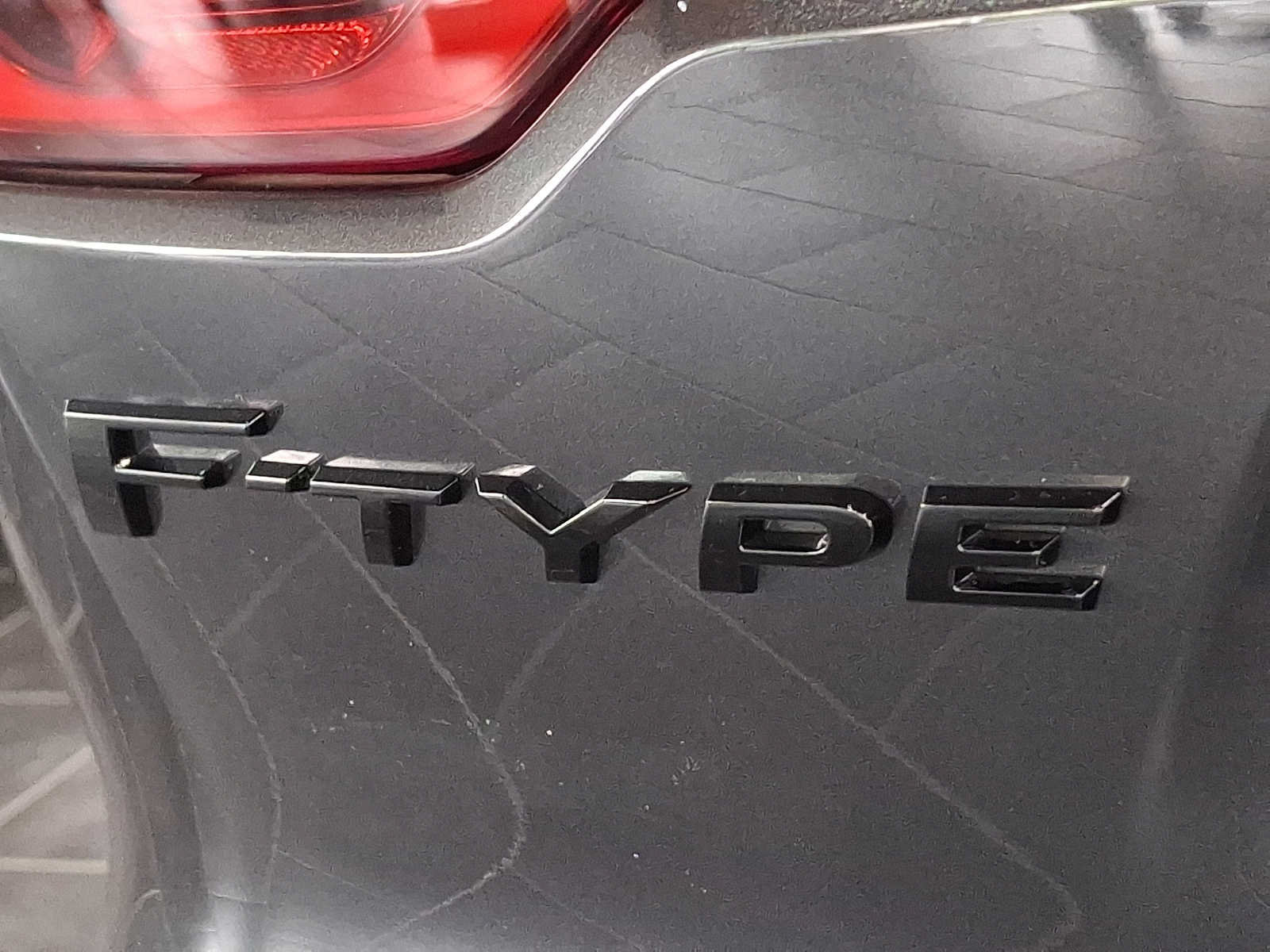 Used 2023 Jaguar F-TYPE R-Dynamic AWD/4WD image 30