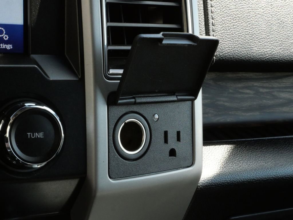 Certified 2019 Ford F150 Lariat AWD/4WD image 37