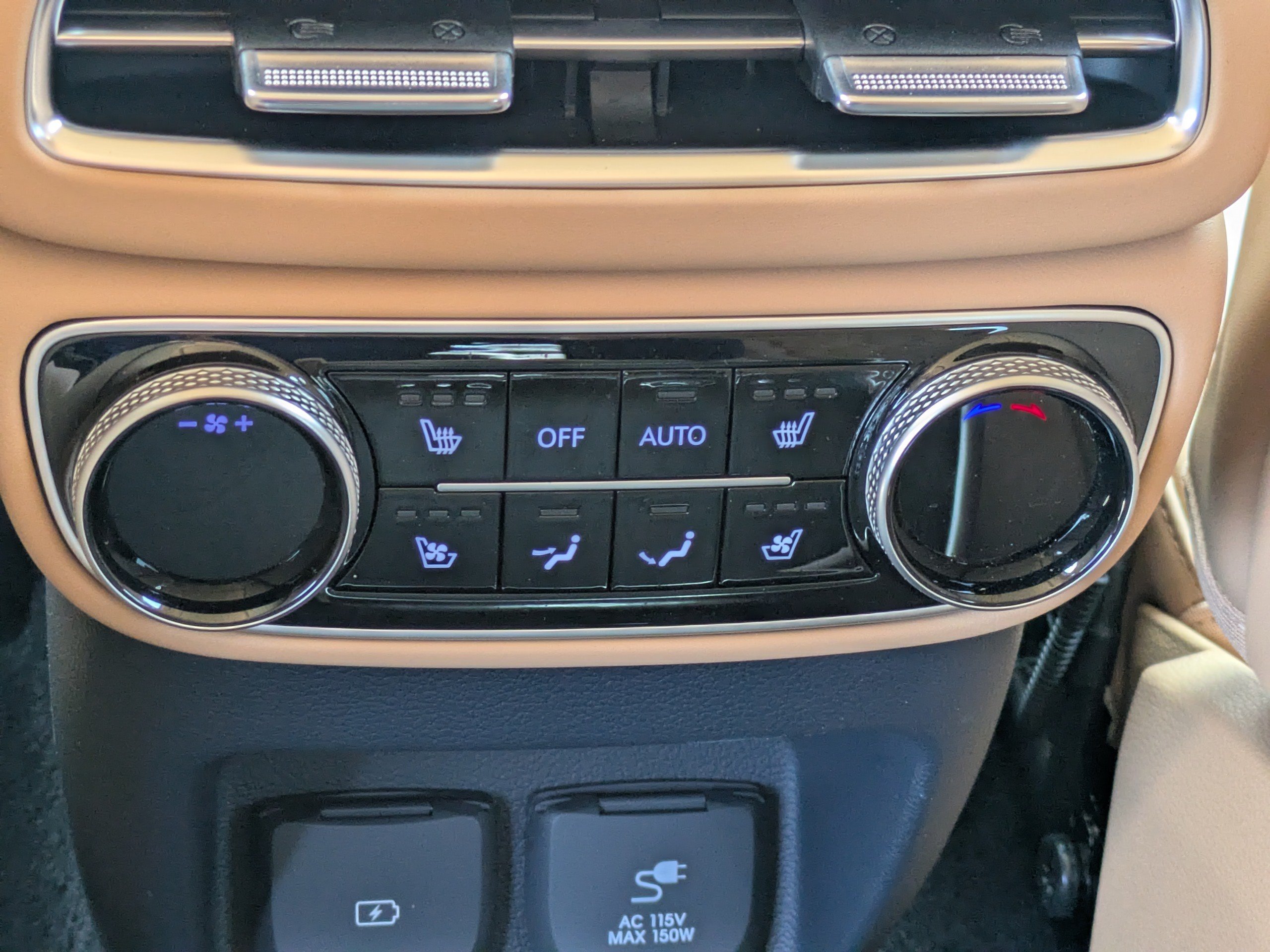 Certified 2024 Genesis GV80 3.5T Prestige Signature AWD/4WD image 19