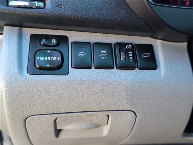 Used 2013 Toyota Highlander Limited image 24