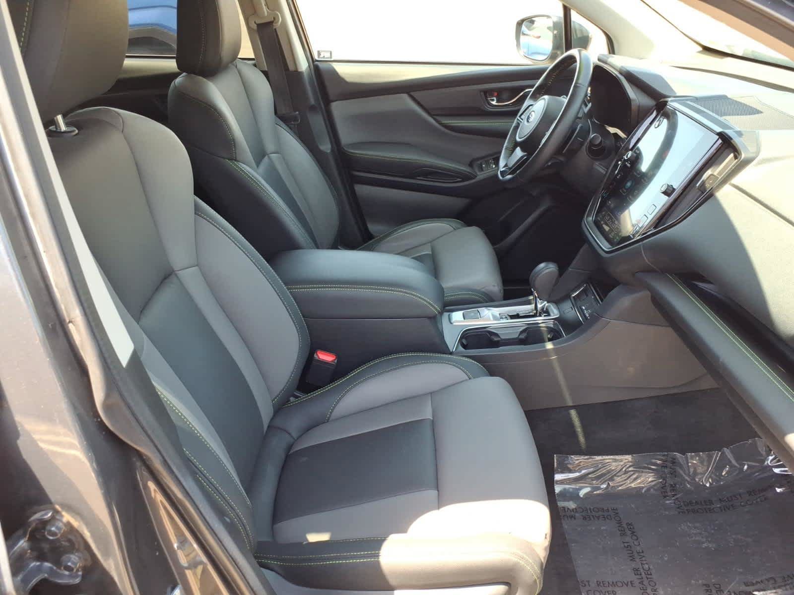 Used 2024 Subaru Ascent Onyx Edition AWD/4WD image 17