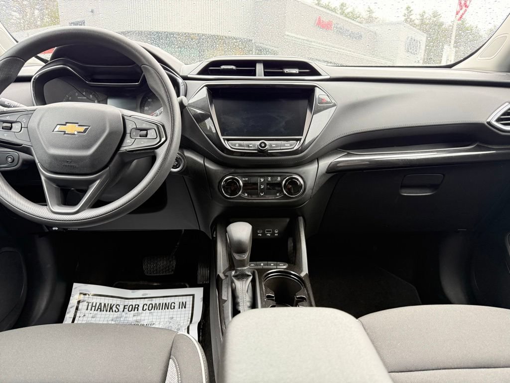 Used 2022 Chevrolet TrailBlazer LT w/ Convenience Package AWD/4WD image 33