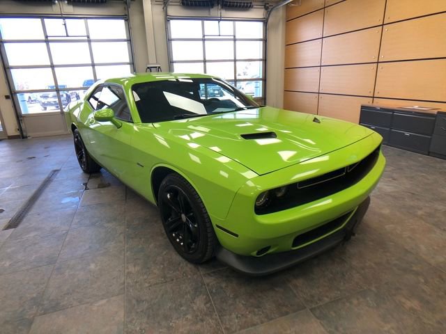 Used 2015 Dodge Challenger R/T w/ Quick Order Package 22B R/T