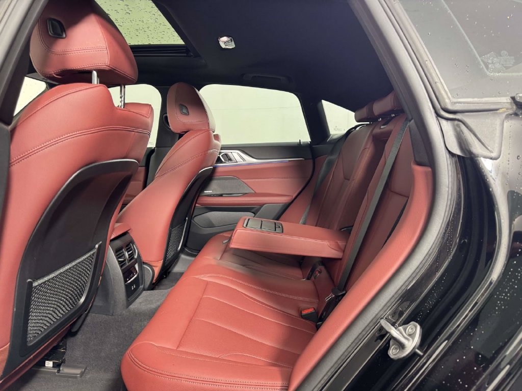 Used 2024 BMW i4 eDrive35 w/ Premium Package RWD image 31