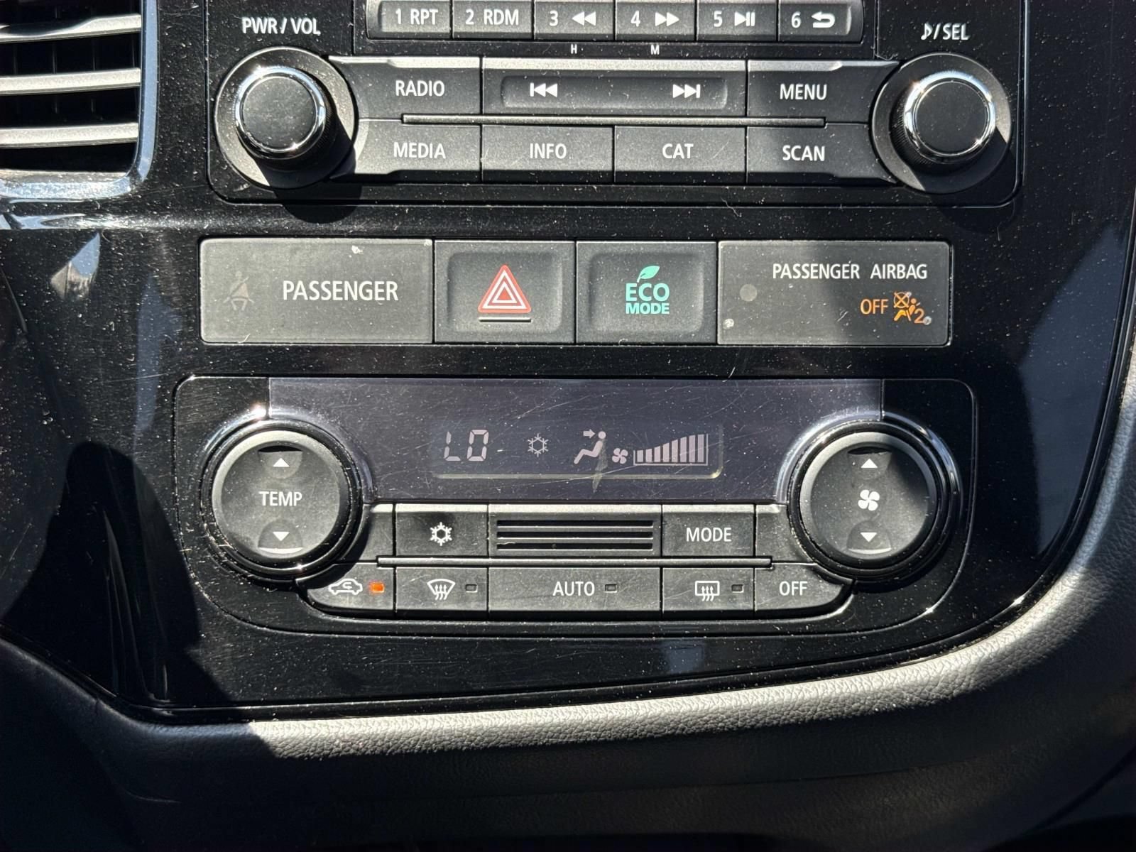 Used 2016 Mitsubishi Outlander ES AWD/4WD image 10