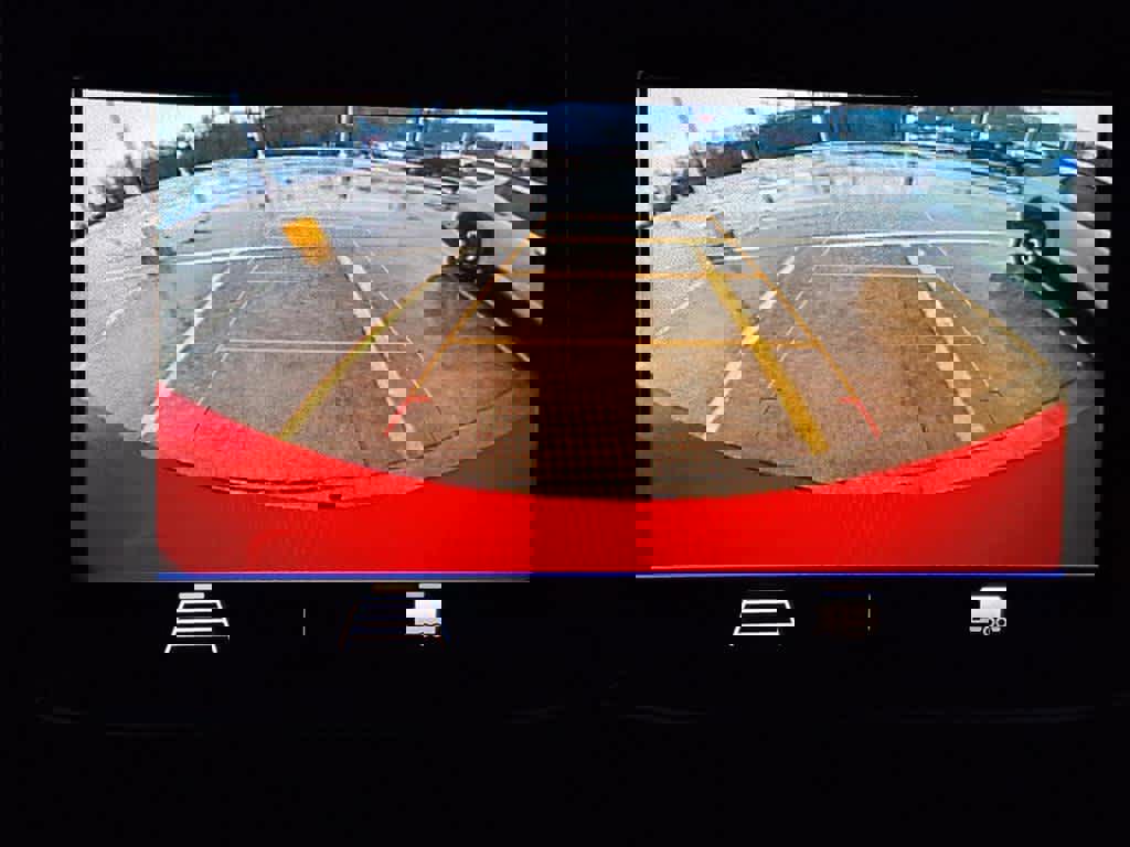 Used 2020 Chevrolet Silverado 1500 Custom w/ Custom Value Package image 15