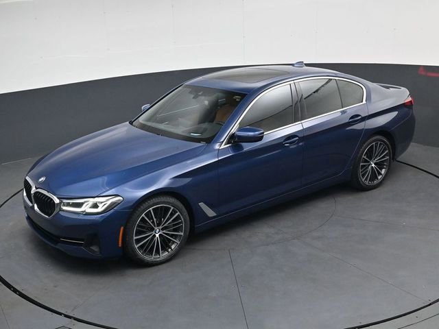Used 2023 BMW 530i w/ Premium Package RWD image 28