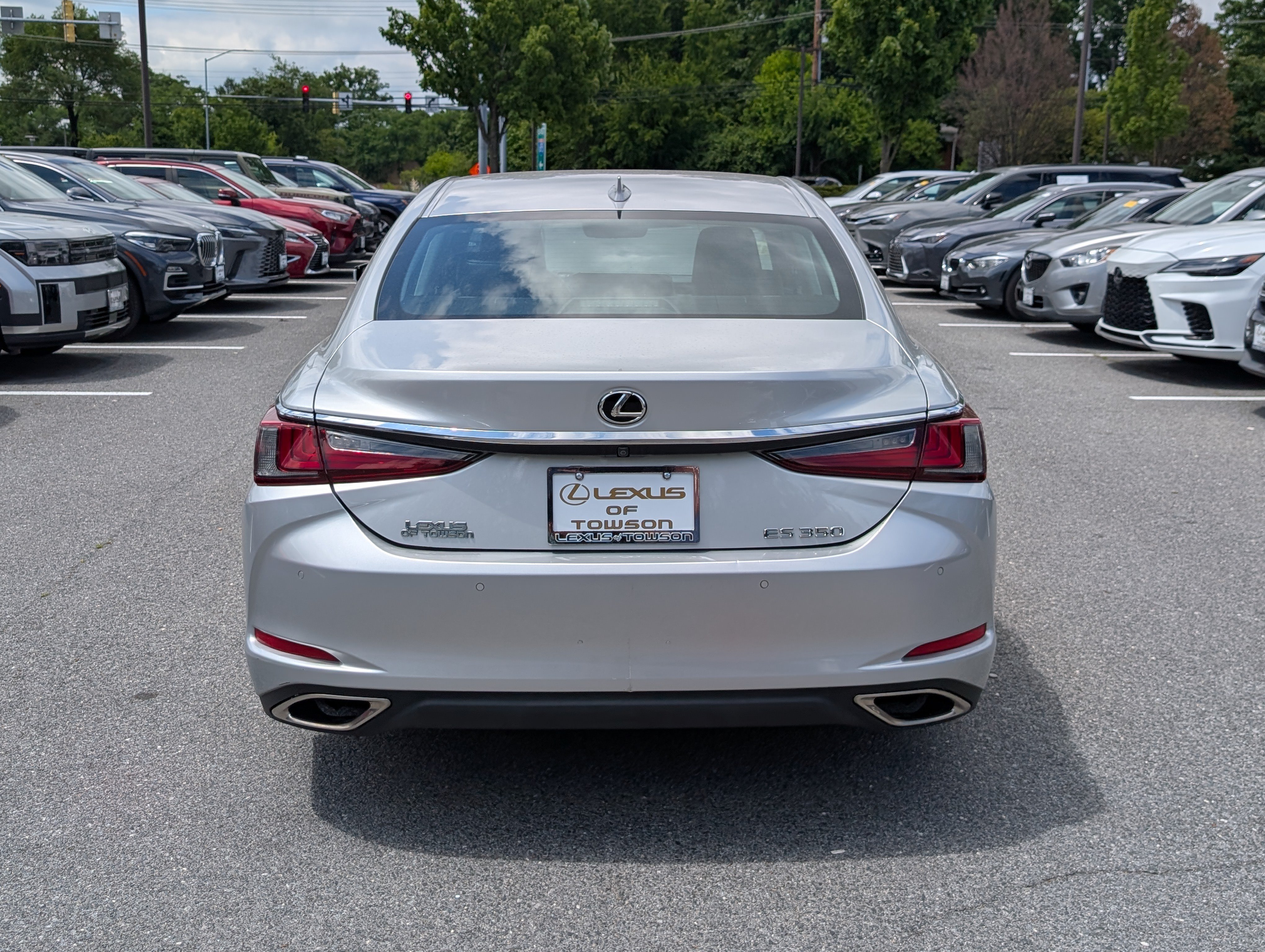 Used 2019 Lexus ES 350 w/ Premium Package FWD image 4