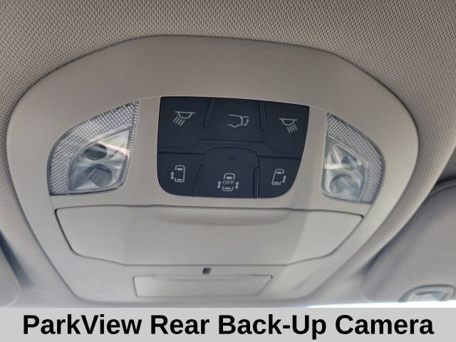 Used 2023 Chrysler Voyager LX FWD image 10