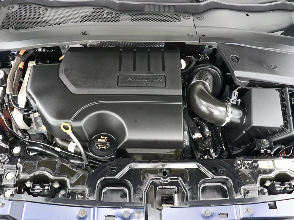 Used 2022 Jaguar E-PACE SE image 14